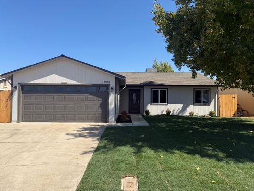 18998 N Lockewood Ln, Lockeford, CA, 95237-9609 | Card Image