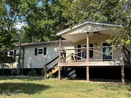 2242 Davis Ferry Rd, Loudon, TN, 37774-4570 | Card Image