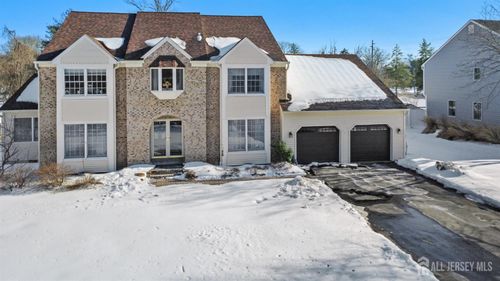 4 Santina Ct, Lawrence, NJ, 08648-1480 | Card Image