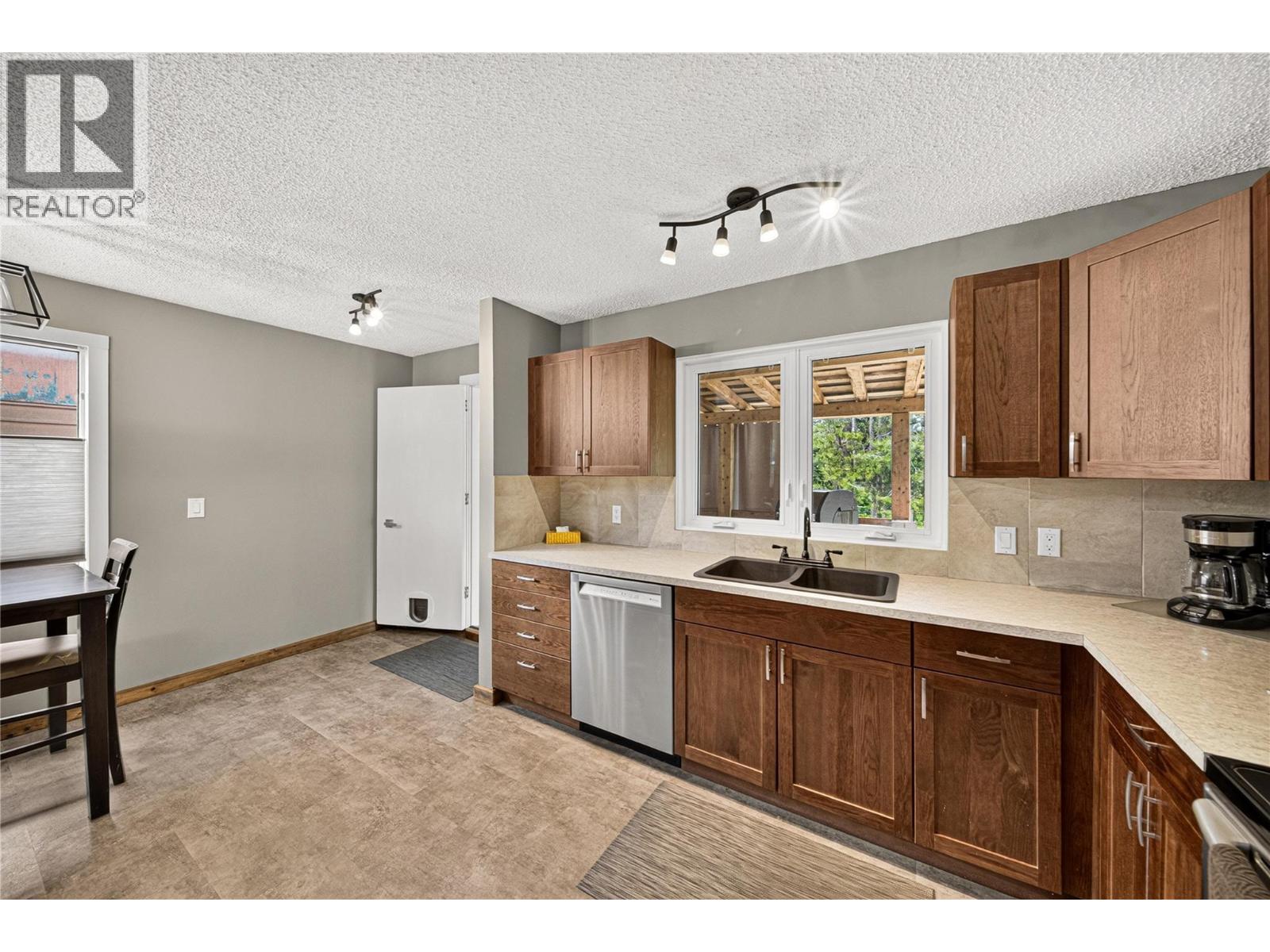 Residential in Elkford 4
