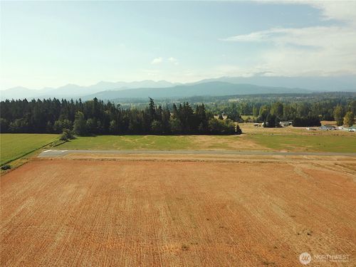 375 Dorothy Hunt Lane, Sequim, WA, 98382 | Card Image