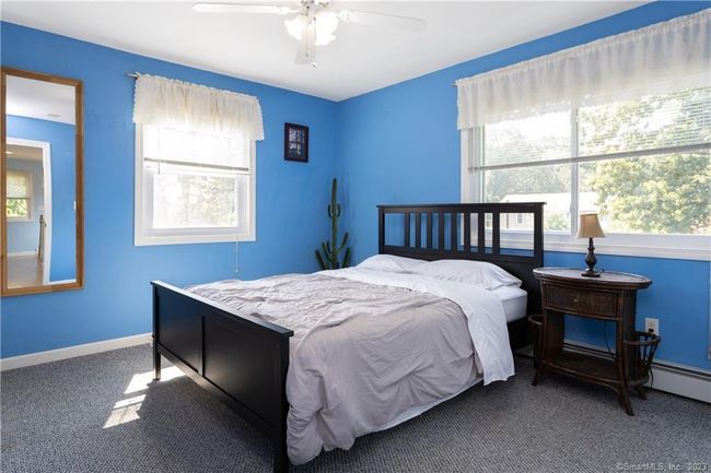 Secondary Upstairs Bedroom | Image 19