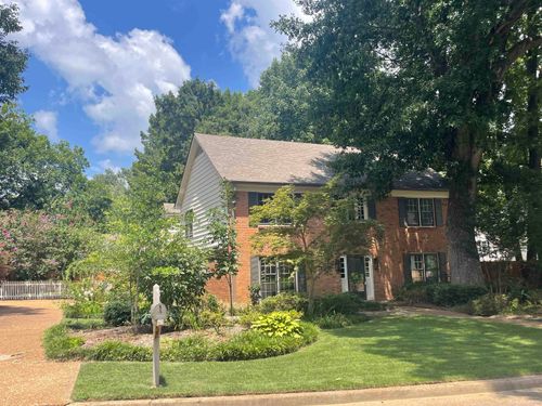 8452 Winthrop Ct, Germantown, TN, 38139-4335 | Card Image