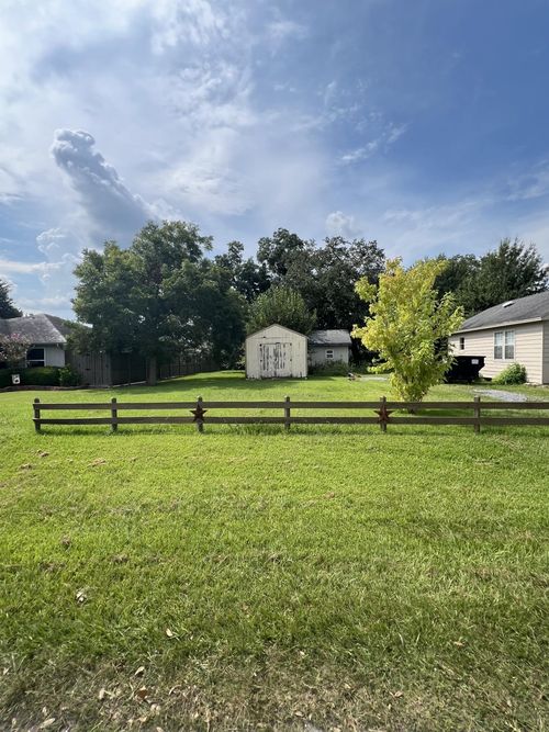 0000 9th St, Port Neches, TX, 77651 | Card Image