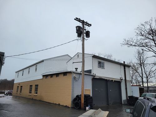 585 Park Ave, Worcester, MA, 01603-2911 | Card Image