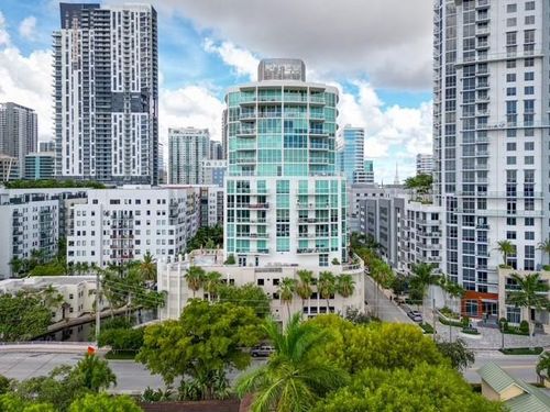 705-111 Se 8th Ave, Fort Lauderdale, FL, 33301-2031 | Card Image