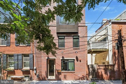 303 Pemberton St, PHILADELPHIA, PA, 19147-3213 | Card Image