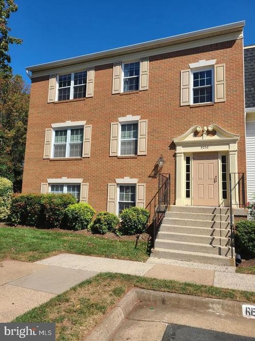 apt-201-9230 Niki Pl, MANASSAS, VA, 20110-6747 | Card Image