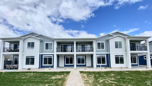 43-55 W Buttercup Ln, Garden City, UT, 84028-7849 | Card Image