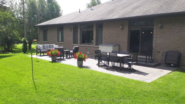 18 Windwhisper Dr, House other with 3 bedrooms, 2 bathrooms and 7 parking in Plainfield ON | Image 39