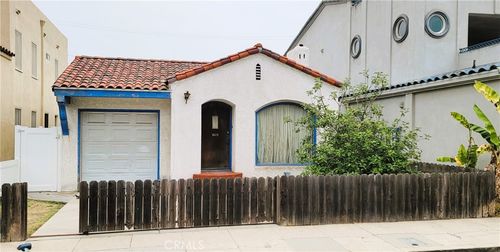 70 Saint Joseph Avenue, Long Beach, CA, 90803 | Card Image