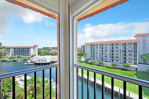 v557-2871 N Ocean Boulevard, Boca Raton, FL, 33431 | Card Image