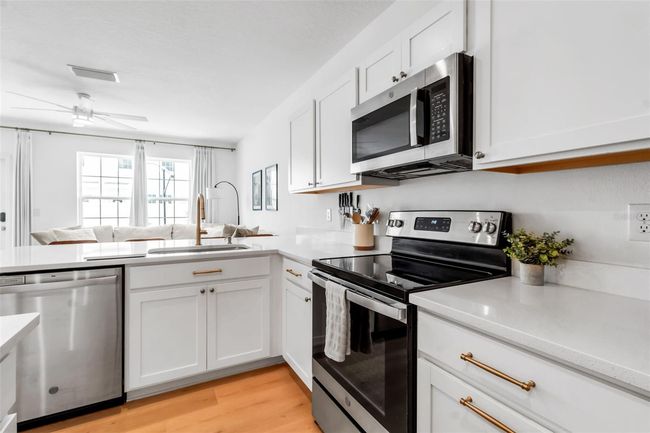 4728 Old Blush St, Townhouse with 3 bedrooms, 3 bathrooms and null parking in BRADENTON FL | Image 19