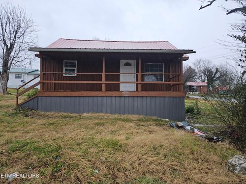 1416 Hickory St, Tazewell, TN, 37879-4040 | Card Image