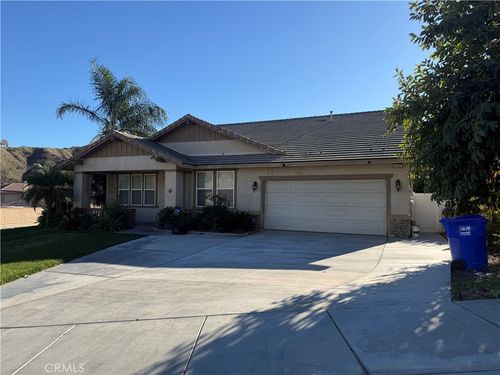 1147 Glenwood Ct, San Bernardino, CA, 92407 | Card Image