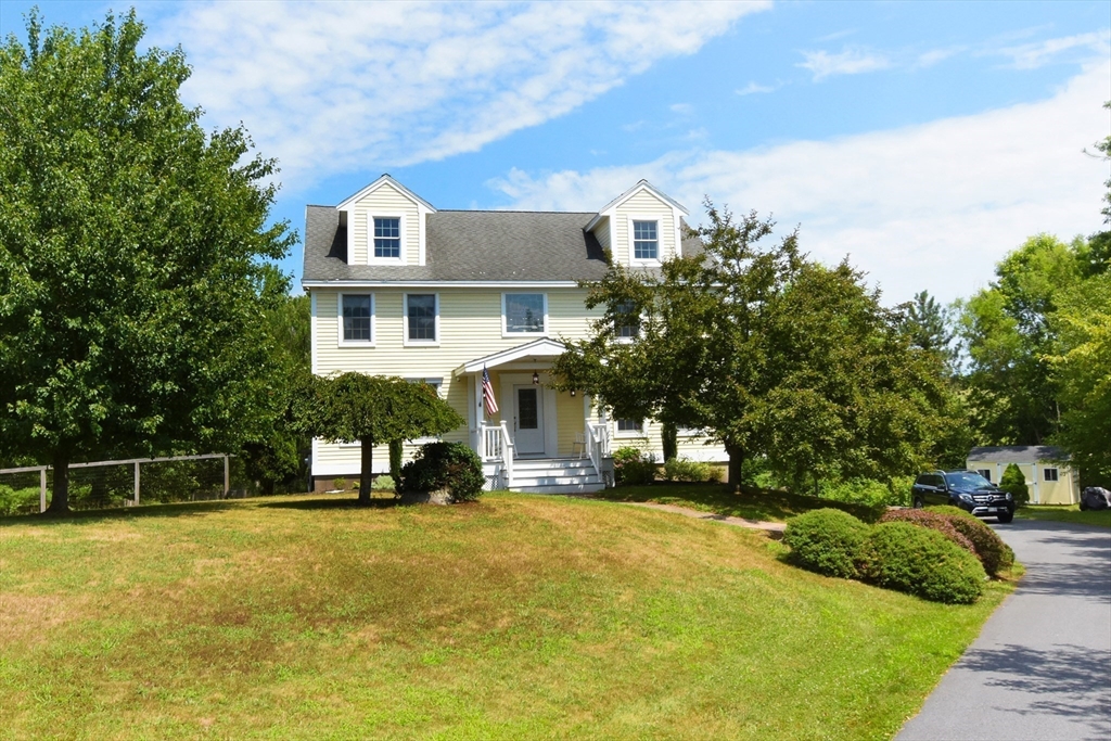 East St, Middleton, MA 01949