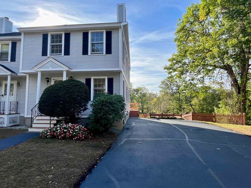 80 Emerald St, Manchester, NH, 03103-7361 | Card Image