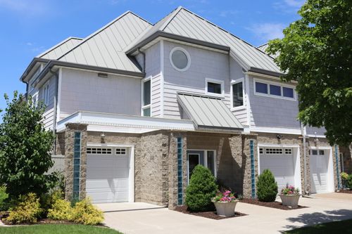 173 Beacon Harbor Cir, East Moline, IL, 61244-1470 | Card Image