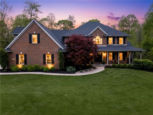 2361 Eastwood Trl, Sidney, OH, 45365-3720 | Card Image