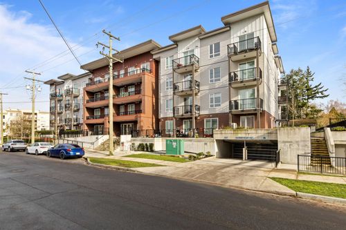 401-5420 208 St, Langley, BC, V3A0P8 | Card Image