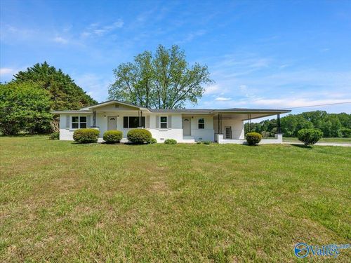 1033 Oak Grove Rd, Rainsville, AL, 35986-3550 | Card Image