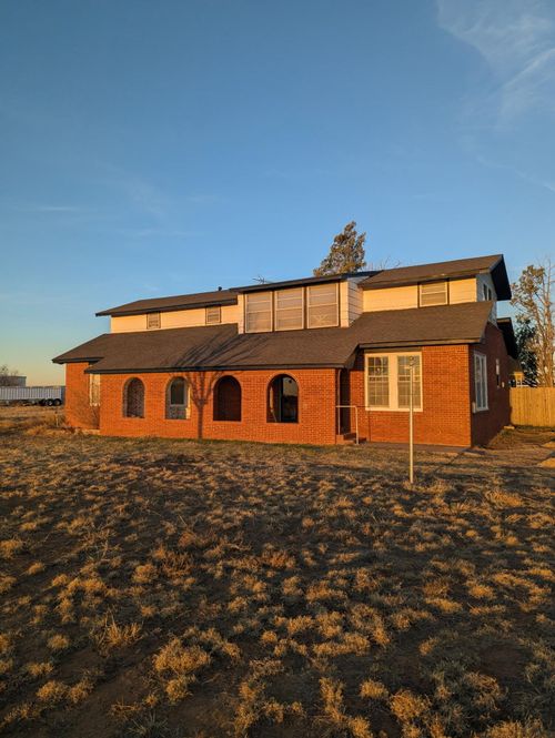 1899 N Highway 385, Levelland, TX, 79336-9493 | Card Image
