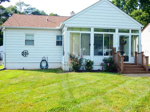 4235 Vannest Ave, Middletown, OH, 45042-2749 | Card Image