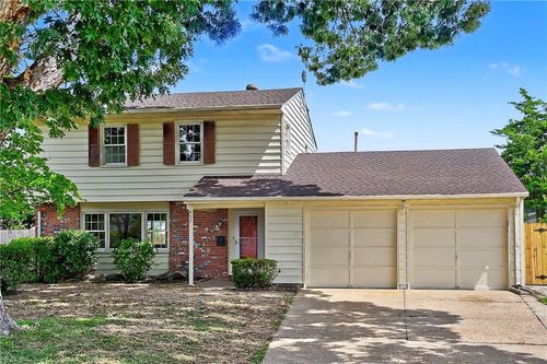 452 E Plantation Rd, Virginia Beach, VA, 23454-4043 | Card Image