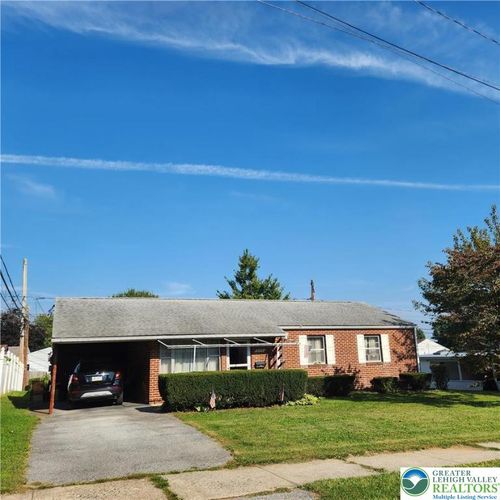 3113 Devonshire Rd, Allentown, PA, 18103-6307 | Card Image