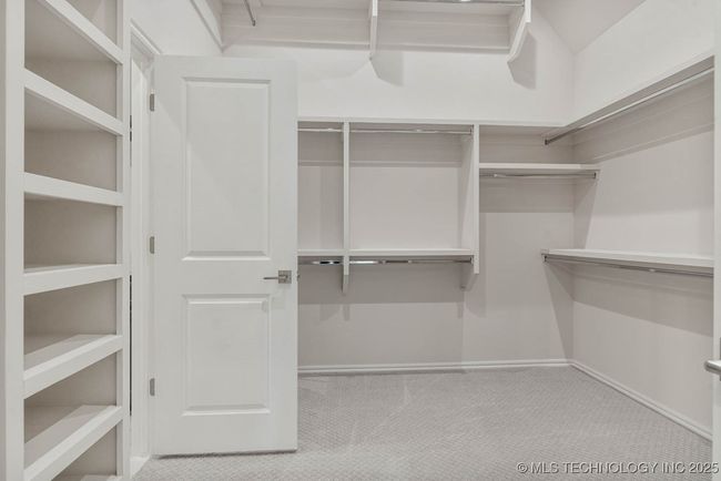12662 S Irvington Ave, House other with 3 bedrooms, 3 bathrooms and null parking in Bixby OK | Image 35