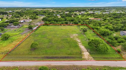 4647 County Road, Hondo, TX, 78861 | Card Image