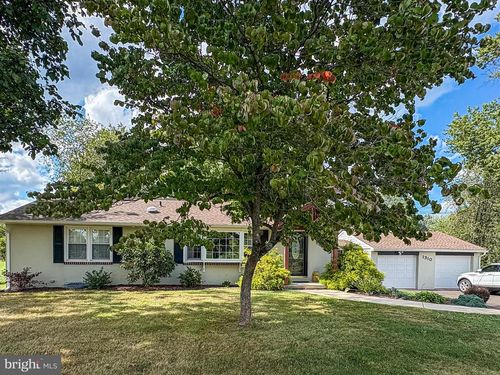 1310 Branch Rd, PERKASIE, PA, 18944-2326 | Card Image