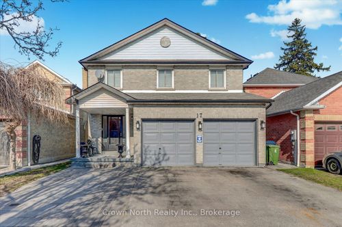 17 Plumrose Blvd, Scarborough, ON, M1E5E8 | Card Image
