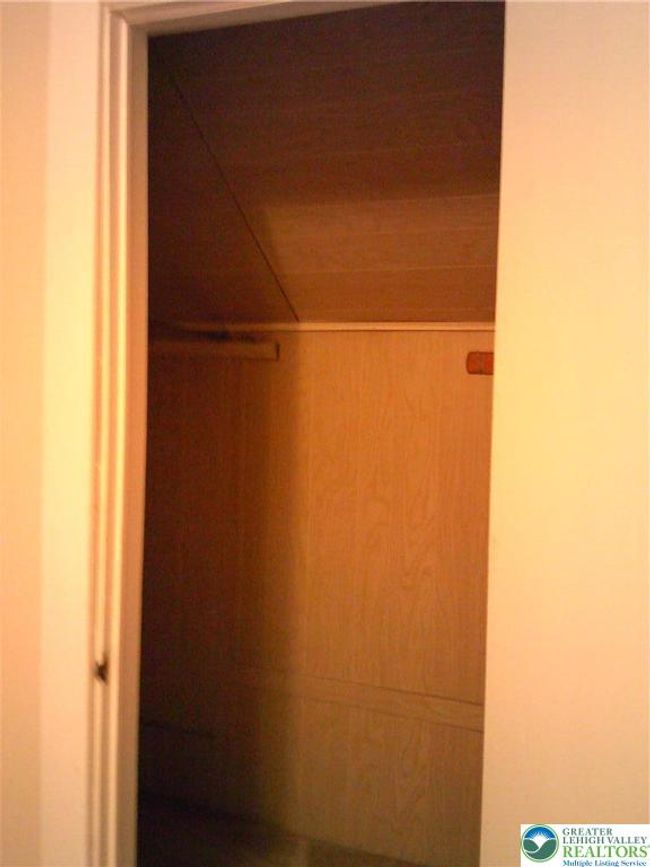 Bedroom #1 closet | Image 21