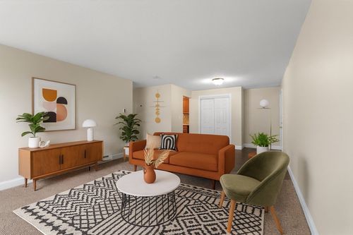 apt-d80-180 Main St, Bridgewater, MA, 02324-1464 | Card Image