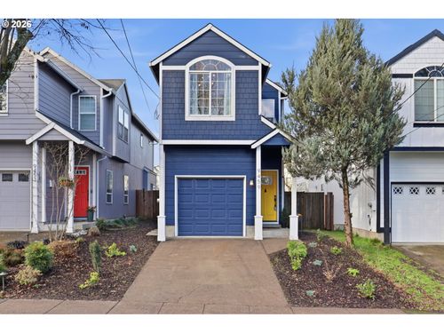 9459 N Calhoun Ave, Portland, OR, 97203-2448 | Card Image