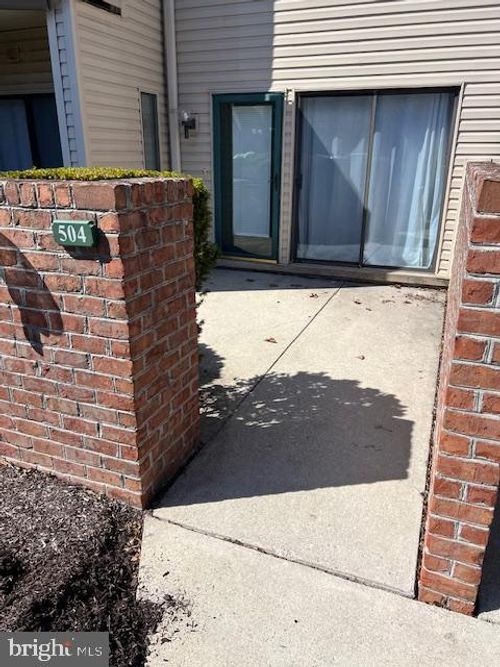 504 Cherrington Dr, HARRISBURG, PA, 17110 | Card Image