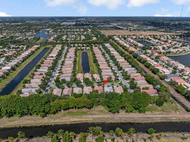 7562 Starfish Reef Ln, House other with 3 bedrooms, 2 bathrooms and null parking in Lake Worth FL | Image 48