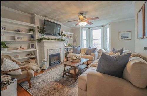 2-392 E 8th St, Boston, MA, 02127-3458 | Card Image