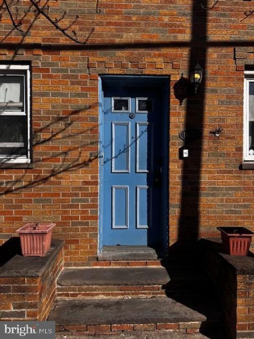 1055 Daly St, PHILADELPHIA, PA, 19148-3054 | Card Image