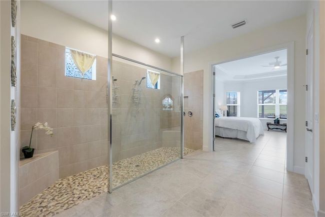 11641 Canal Grande Dr, House other with 4 bedrooms, 3 bathrooms and 2 parking in FORT MYERS FL | Image 20