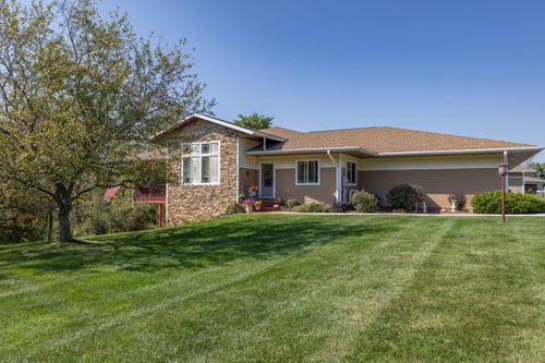 N2031 County Road F, La Crosse, WI, 54601-2463 | Card Image