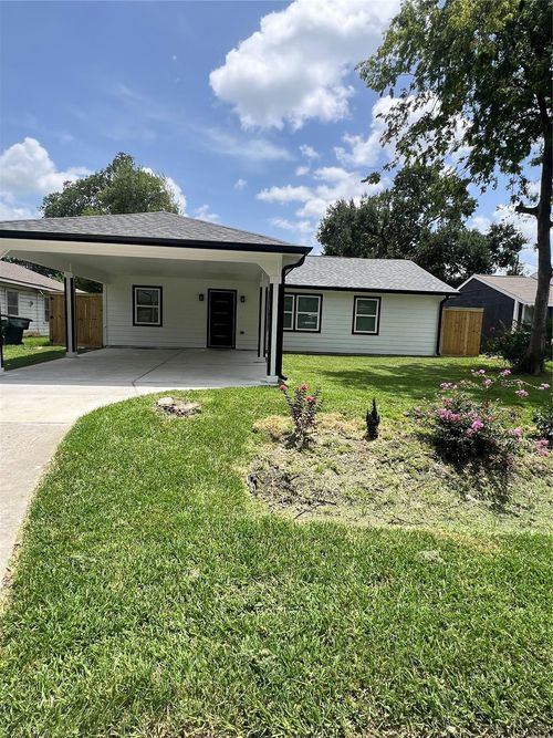 7613 Lady St, Houston, TX, 77021-6004 | Card Image