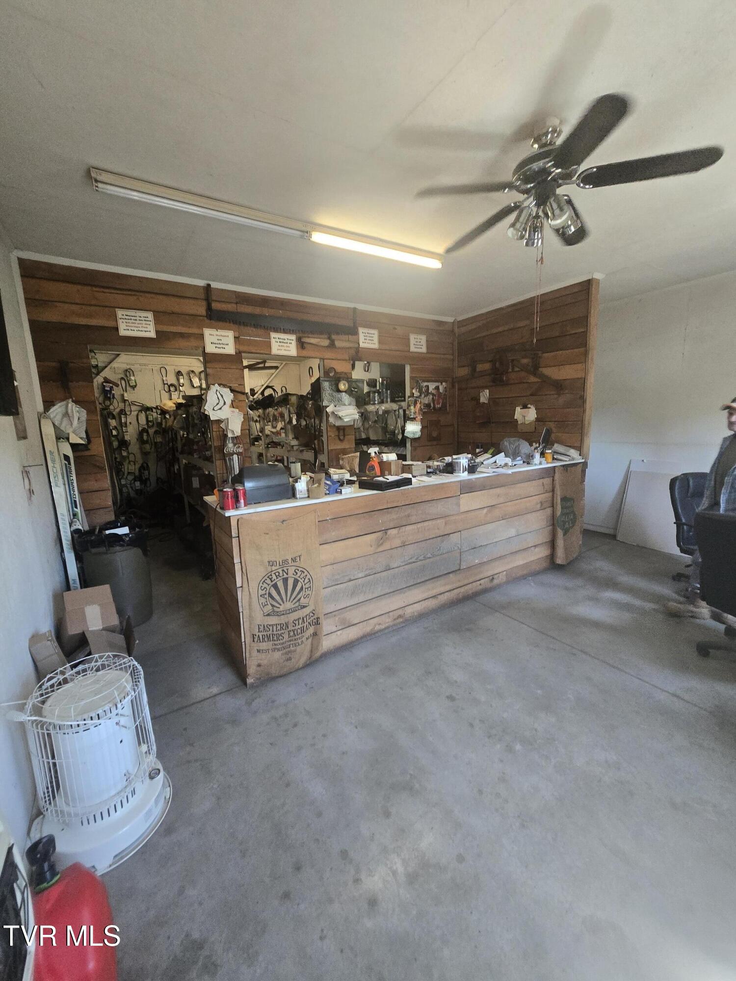 1802 Highway 81 N, Jonesborough, TN 37659