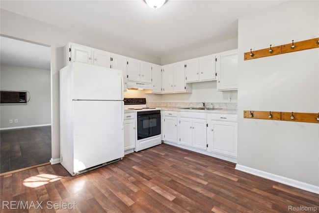 3062 Walton Ave 12.JPG | Image 6