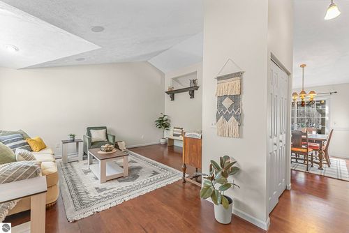 9685 Woodys Run, Traverse City, MI, 49684-7909 | Card Image
