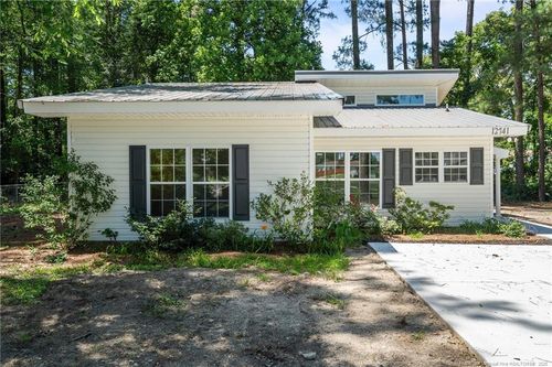12741 Birchwood Cir, Laurinburg, NC, 28352-7709 | Card Image