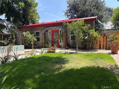 1802 N Raymond Ave, Pasadena, CA, 91103-1839 | Card Image