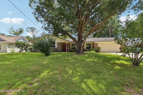 12221 Governors Dr W, Jacksonville, FL, 32223-2514 | Card Image