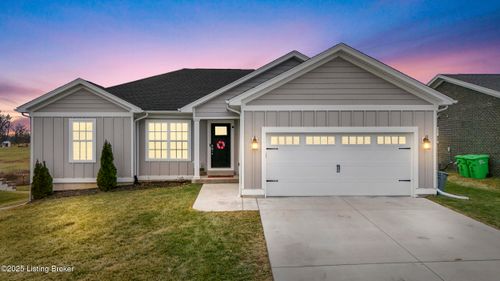 5502 Limestone Creek Dr, Charlestown, IN, 47111-0047 | Card Image
